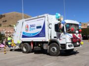 ☑️ ALCALDE ENTREGÓ CAMIÓN COMPACTADOR PARA AMPLIAR EL SERVICIO DE RECOJO DE RESIDUOS SOLIDOS