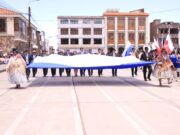 TENIENTES GOBERNADORES DE HUACULLANI FUERON PARTICIPES DE LA CEREMONIA DE IZAMIENTO PROGRAMADA PARA HOY