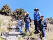 ALCALDE Y EQUIPO TÉCNICO VERIFICAN TRABAJO DE LIMPIEZA, MANTENIMIENTO DE RED MATRIZ JANCCO JAQUE UMAJALSU A JULI!